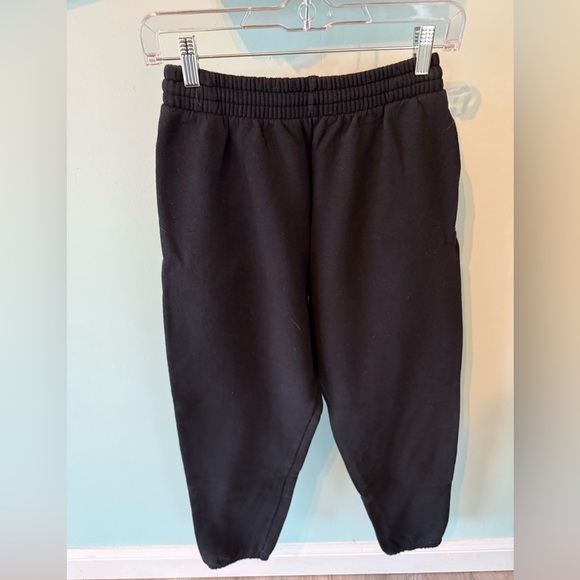 Men’s Fruit Of The Loom Black Sweatpants Elastic Hem Black Size Small - Picture 2 of 3